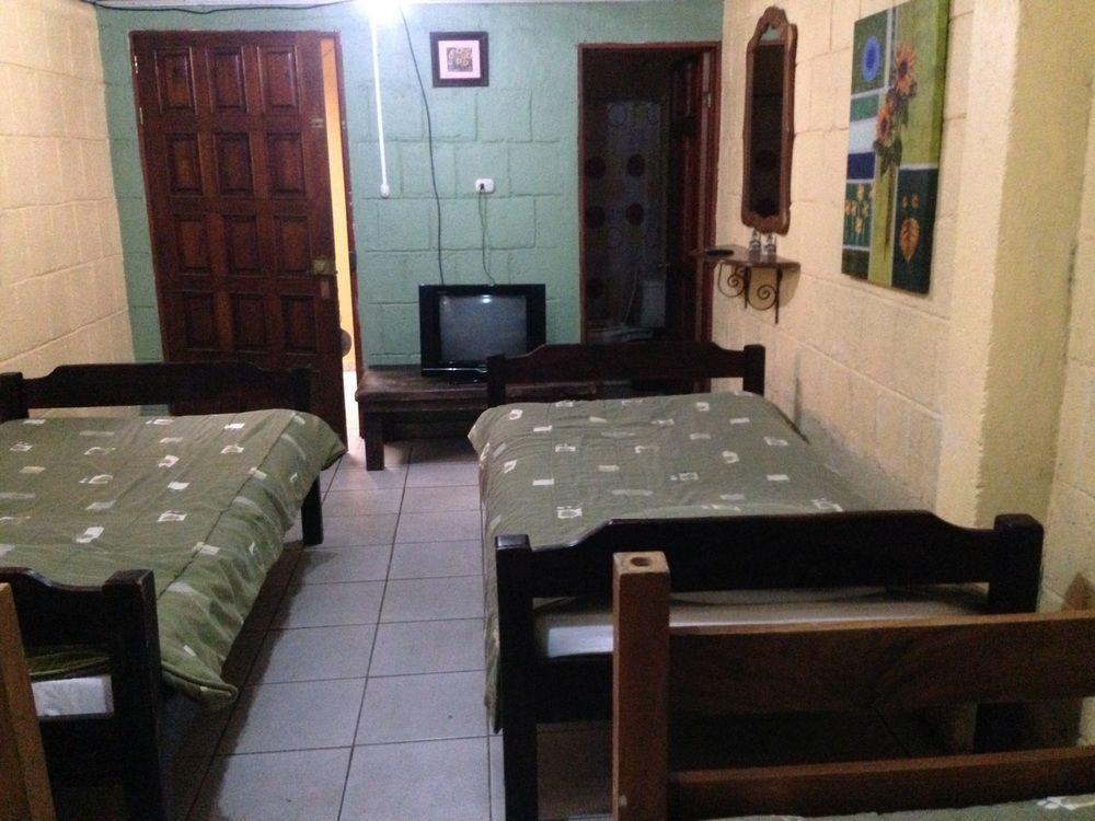 Aparthotel Villa Pacande & Rooms Pilas Bagian luar foto